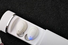 数码相机如何连接轻奢无线耳机？