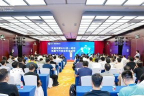 共建鸿蒙 SDK 统一规范，筑基千行百业生态繁荣
