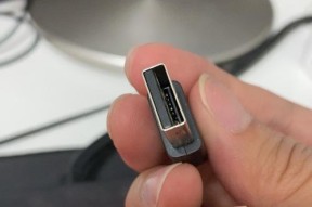 如何连接无线鼠标与电脑（简易步骤指南及注意事项）