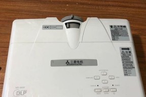投影仪老是亮无法关闭？如何快速解决？