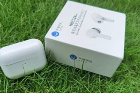 百元荣耀耳机的性能和特点是什么？