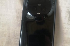 荣耀黑色充电器接口类型是什么？