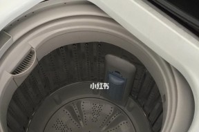 如何清洗滚筒洗衣机不拆（简单又高效的清洗方法）