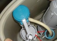 四季沐歌马桶滴水声维修方法？