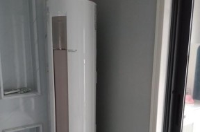 探究美的柜机显示器故障原因及解决方法（从硬件故障到软件调试）