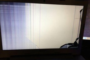 电脑屏幕进水了怎么办？如何快速处理和恢复使用？