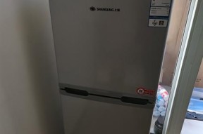 以上菱冰箱质量评测（探究上菱冰箱的性能和用户评价）