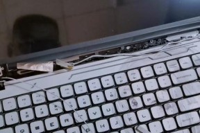 笔记本后盖如何拆卸？拆开后盖需要注意什么？