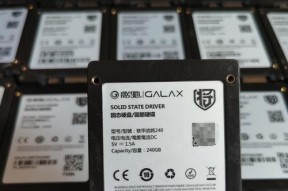 战神r8固态硬盘怎么样？性能如何？