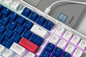 网吧红白键盘品牌是什么？选购时应注意哪些特点？