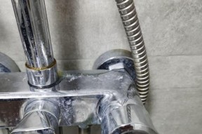 箭牌马桶排水阀漏水怎么办？常见原因有哪些？