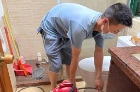 解决马桶下水反水问题的方法（马桶下水反水阀拆卸和清洁的详细步骤）