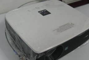 投影仪画面不清晰，怎么办（解决投影仪画面模糊问题的方法）