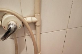 楼道走廊安装热水器的正确方法？使用中应注意哪些安全问题？