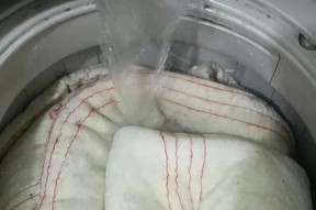 洗衣机洗床单被褥的正确模式是什么？