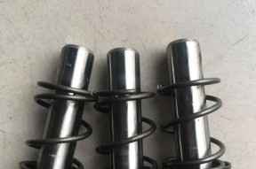 凯驰手机充电器的正确使用方法是什么？使用不当会有什么后果？