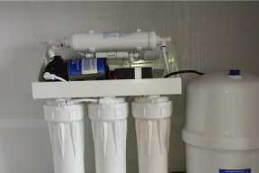 解决五级净水器反复启动问题的方法（有效避免五级净水器频繁启动的技巧）