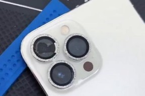 蓝猩手机摄像头保护膜的正确贴法是什么？