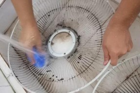 落地电风扇不转了的故障排除与修复方法（解决落地电风扇停转问题的实用指南）
