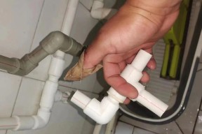 热水器地暖清洗方法是什么？如何正确进行清洗？