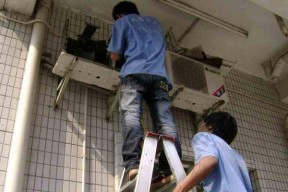 解决屋内空调漏水问题的有效方法（屋内空调漏水处理及预防措施）