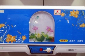 电热水器排空方法（轻松畅快排空热水器的小技巧）