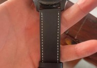 ferefit智能手表表带佩戴方法？如何调整表带松紧？