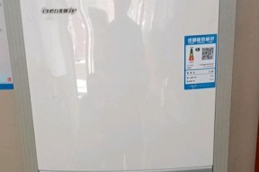 美的空调如何拆洗（轻松清理美的空调内部灰尘）