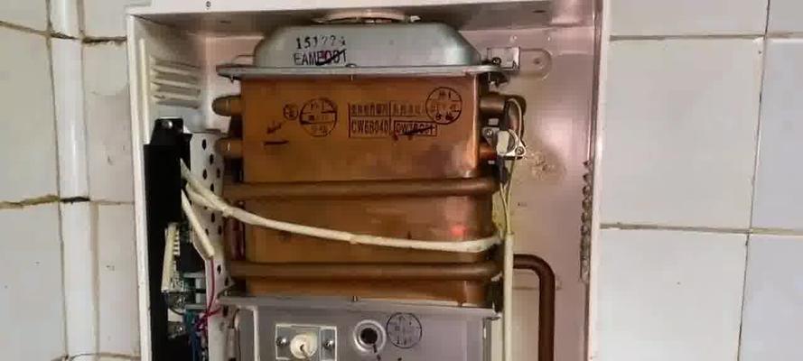 万和热水器E1故障的维修方法（诊断和解决万和热水器E1故障的步骤和技巧）  第3张