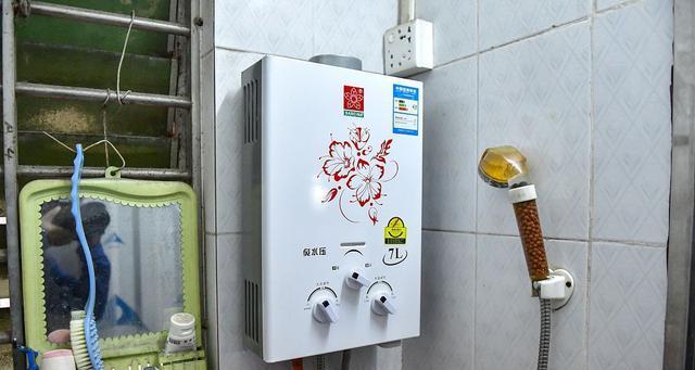 低热水器熄火的解决办法（以水压为主要原因的热水器熄火的排除方法）  第1张