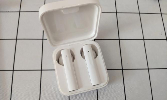 小米Air2SE耳机使用指南（轻松掌握小米Air2SE耳机的使用技巧和步骤）  第1张