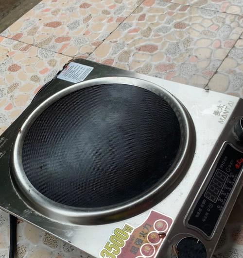 逆变器带电磁炉故障及解决方法（探讨逆变器带电磁炉常见故障及其修复技巧）  第1张