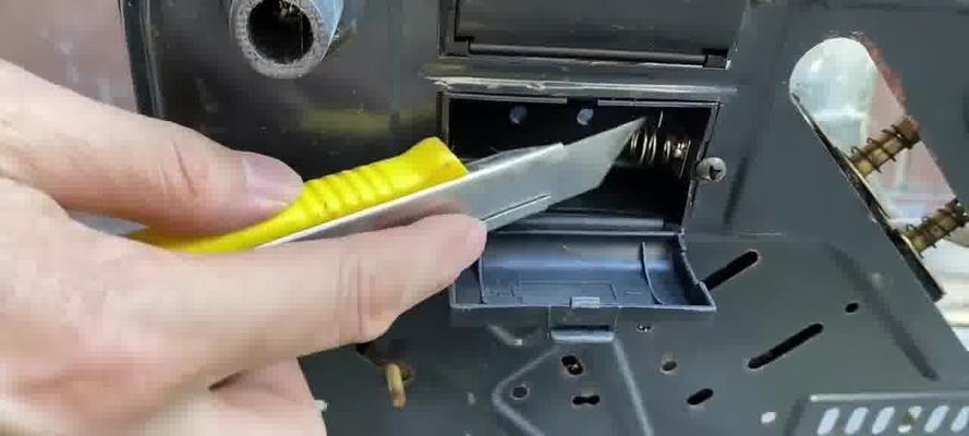 迅达燃气灶故障与维修指南（解决迅达燃气灶常见故障的有效方法）  第3张