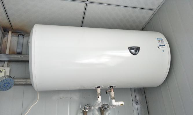 热水器走水问题及修复方法（解决热水器走水问题的实用技巧）  第1张