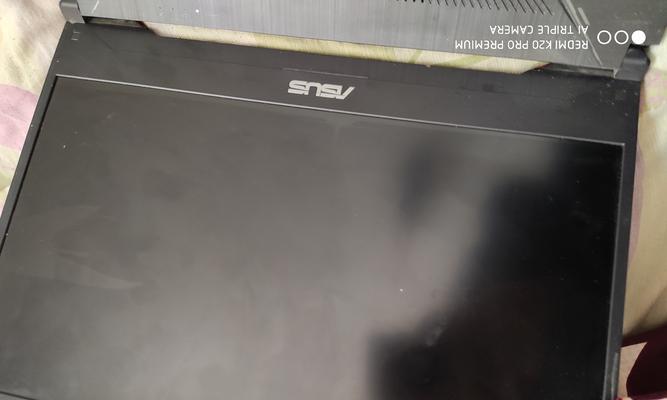 曲面显示器漏液的修理方法（解决曲面显示器漏液问题的有效措施）  第3张