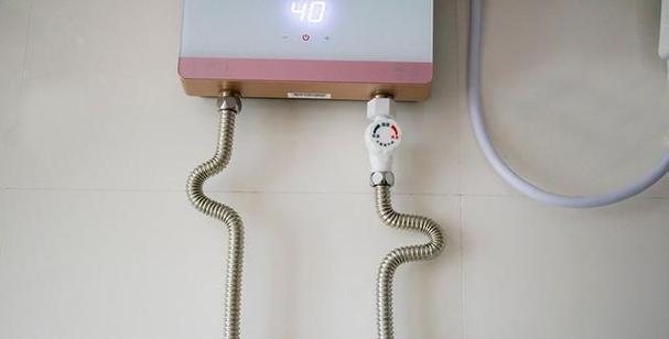 热水器无法点燃热水的困扰（解决热水器无法点火和供应热水的方法）  第2张