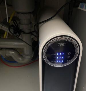 如何修理净水器（简单步骤解决净水器问题）  第3张