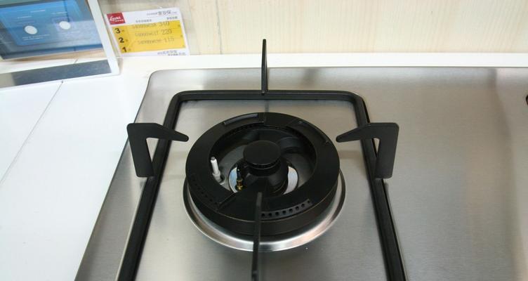 老板煤气灶点着后又熄火原因解析（煤气灶熄火的可能原因及解决方法）  第3张