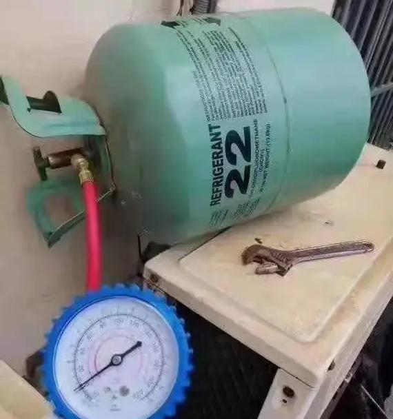 变频空调加氟方法与注意事项（掌握正确的变频空调加氟技巧）  第2张