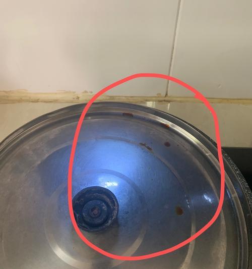 迅达油烟机滴油问题的原因及维修方法（解决迅达油烟机滴油问题的维修详解）  第2张