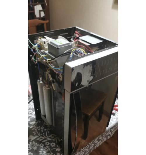 微波炉启动后不转的问题及原因（微波炉无法旋转的常见故障与解决方法）  第1张