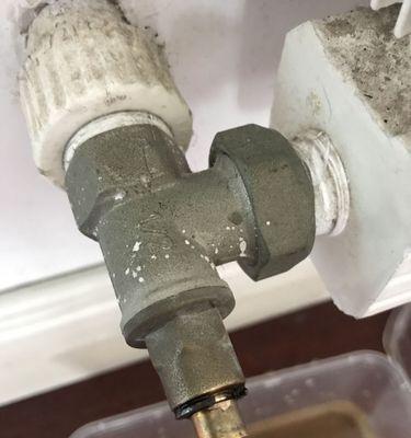 壁挂炉掉压了怎么办？如何快速恢复系统压力？  第1张