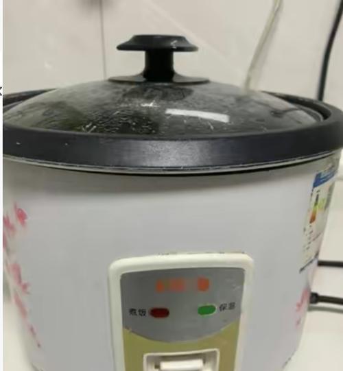 电饭煲盖子松动了怎么调整？维修方法有哪些？  第1张