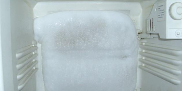 普通冰箱出现积水怎么办？最有效的处理方法是什么？  第1张