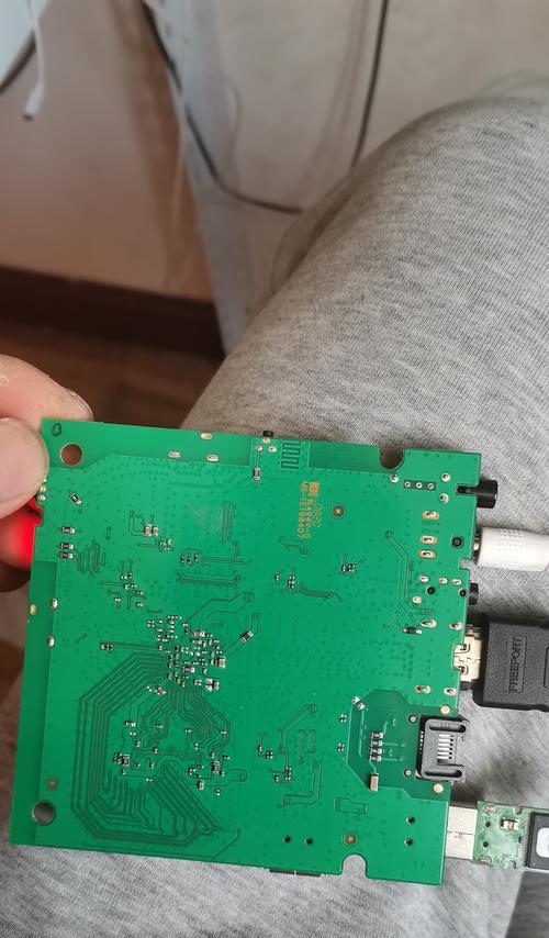 电视冒烟了怎么办？如何快速安全地进行修理？  第1张
