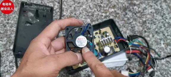电脑充电器坏了怎么办？如何快速找到合适的替代品？  第2张