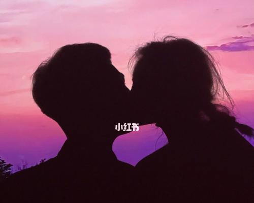 情侣如何使用居家投影仪？  第1张