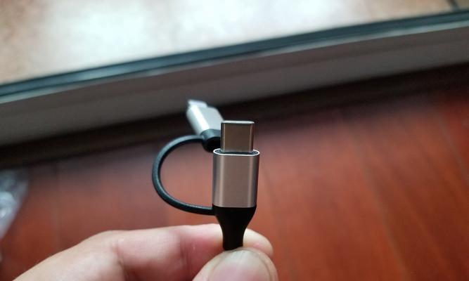 魔兽充电器包安装方法是什么？充电器包使用中有哪些常见问题？  第1张