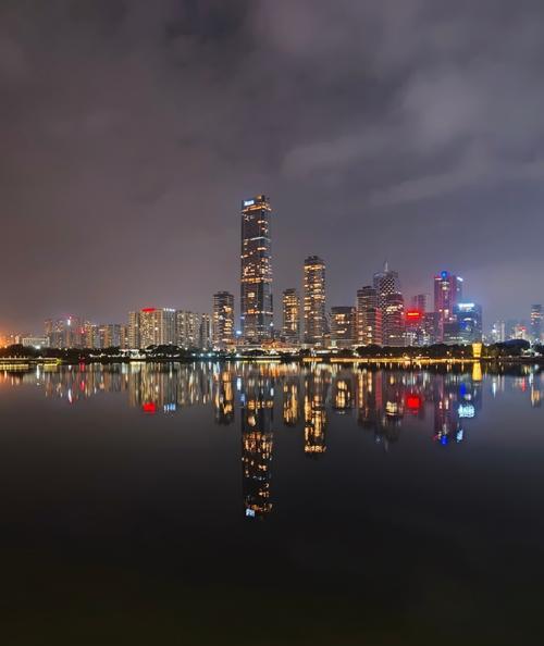 小米11夜景拍灯光怎么调？如何拍出更美的夜景照片？  第2张
