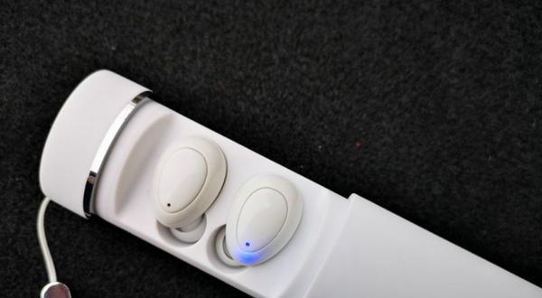 数码相机如何连接轻奢无线耳机？  第1张